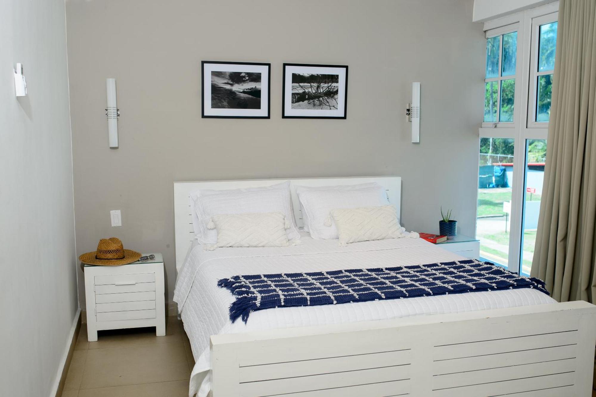 קולון Marina Hotel At Shelter Bay מראה חיצוני תמונה